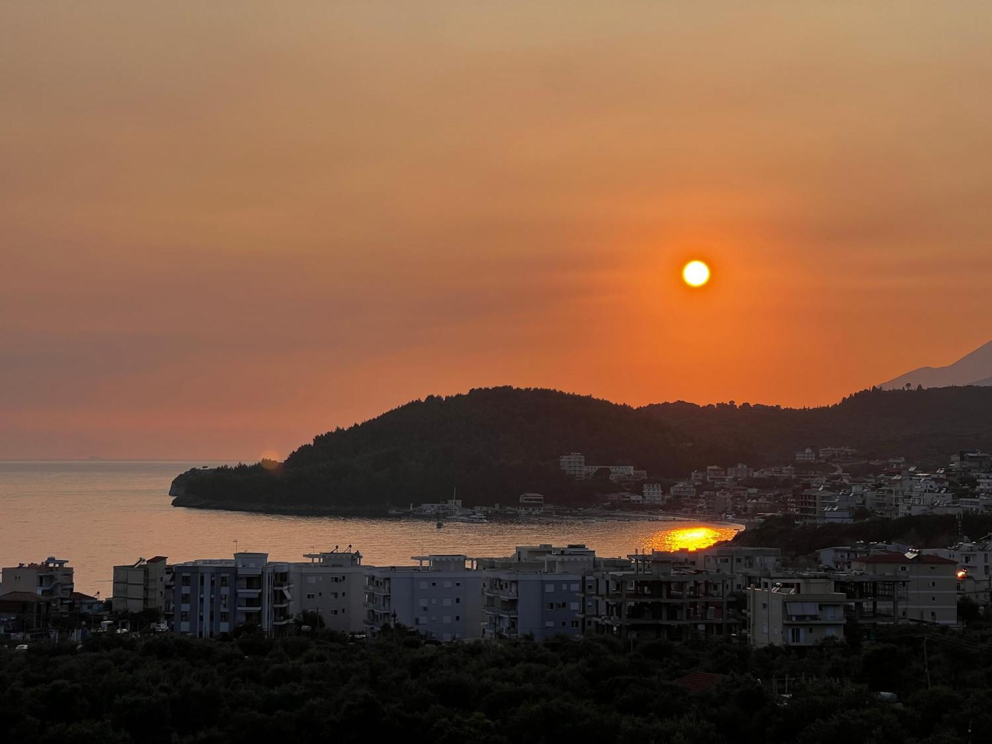 Kalesma Himare Apartamento Exterior foto